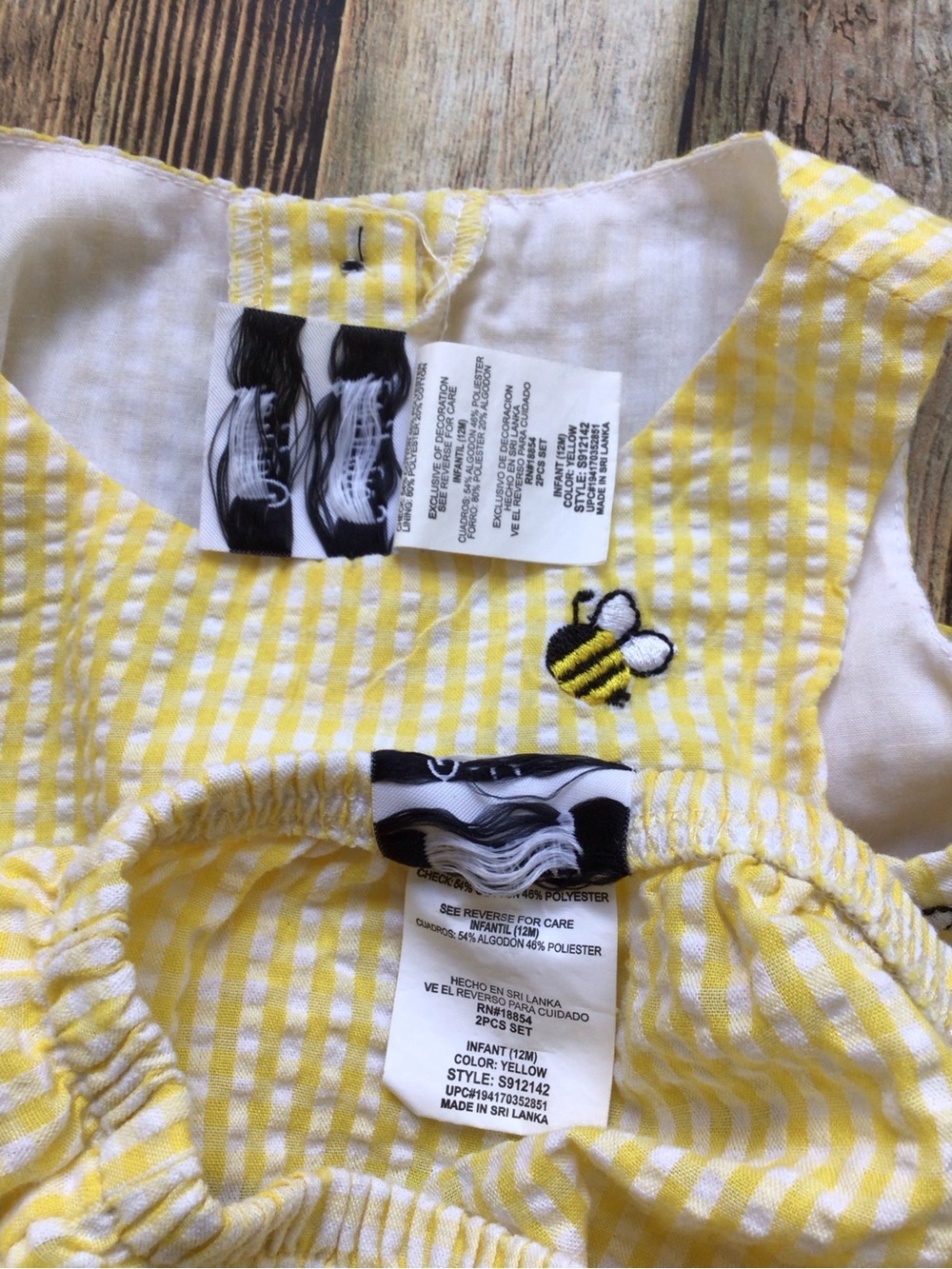 Counting Daisies Bee Gingham Dress and Bloomers - Picture 4 of 4